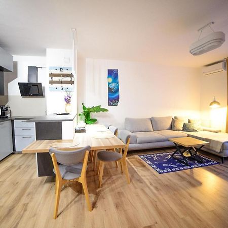 ורוצלב Apartamenty Via Marina מראה חיצוני תמונה